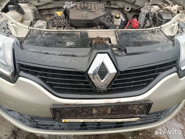 Решетка радиатора Renault Logan 2 /Sandero 2логан