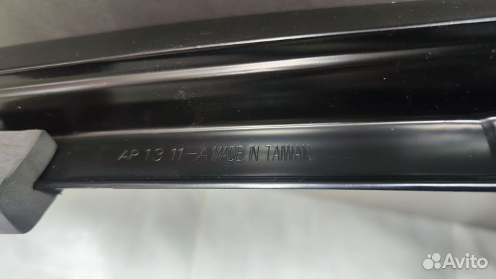 Крыло переднее правое Mitsubishi Lancer X