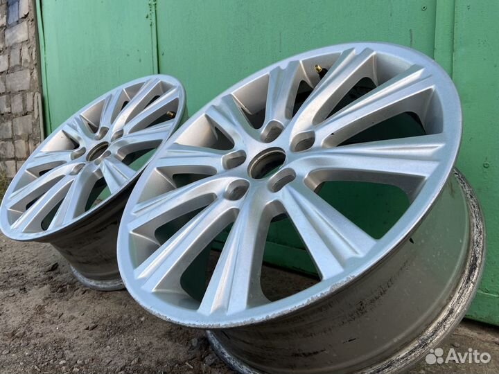 Литые диски r17 5x114 3 Toyota и другие