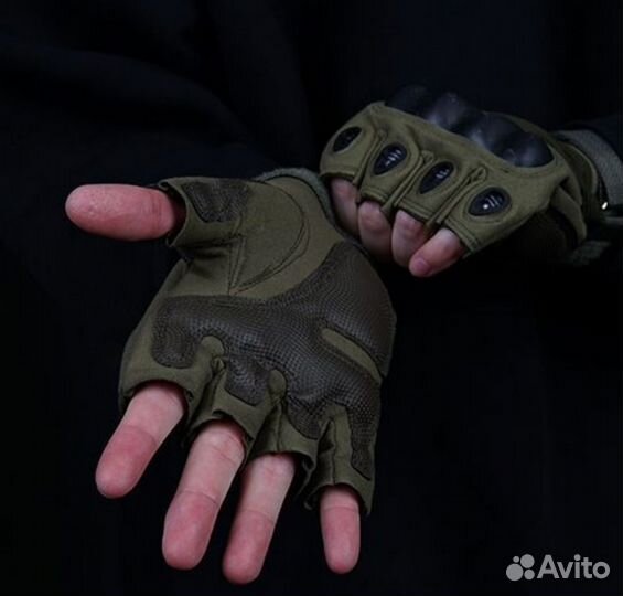 Перчатки короткие