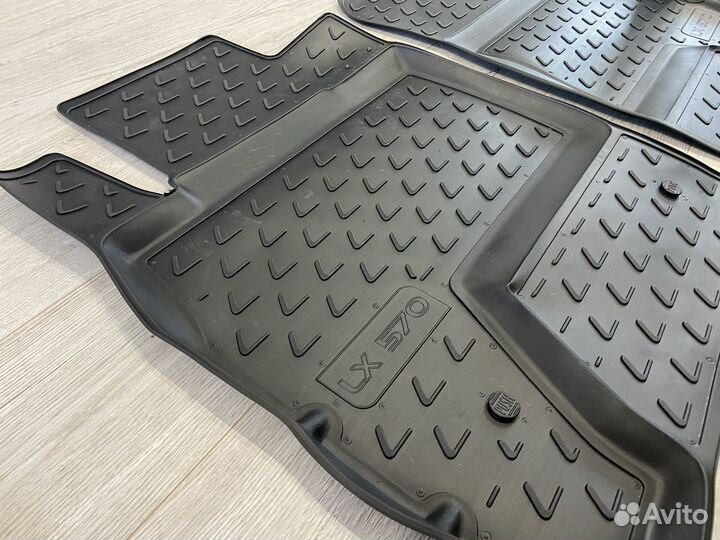 Оригинальные полиуретановые ковры Lexus LX 570