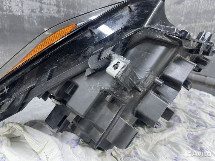 Фара правая lexus nx