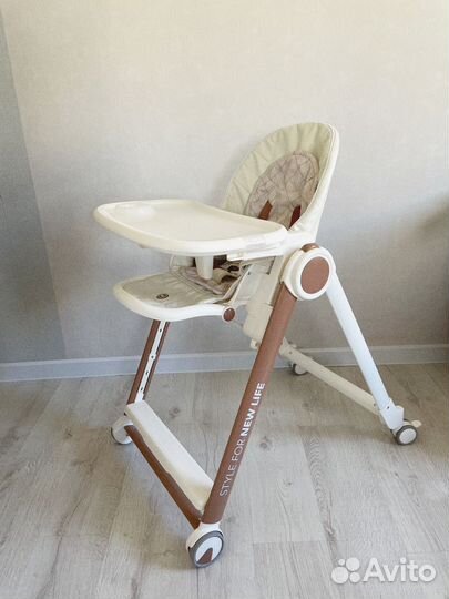 Стульчик для кормления happy baby