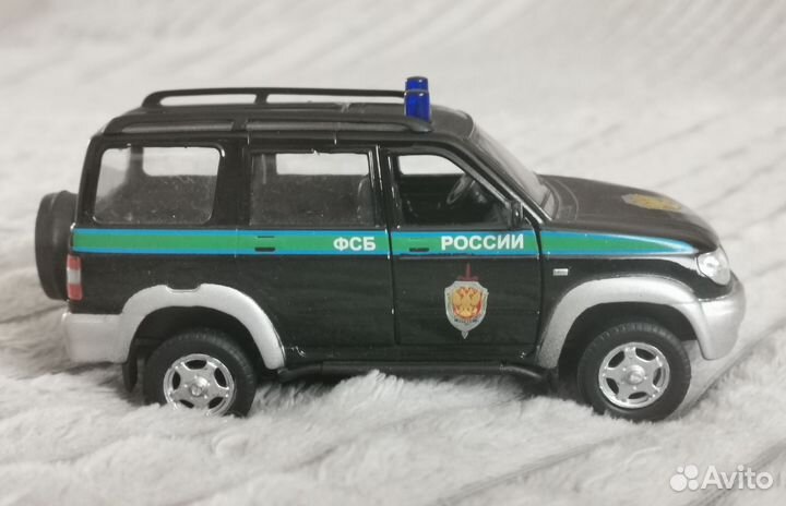 Машинка УАЗ 3163 фсб России