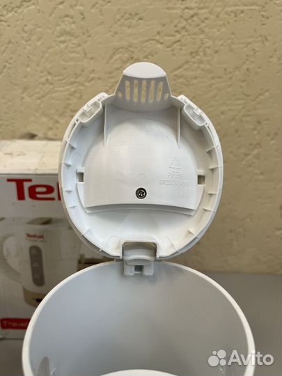 Электрический чайник Tefal KO120130
