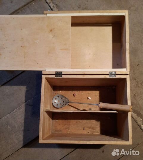 Зимний рыболовный ящик