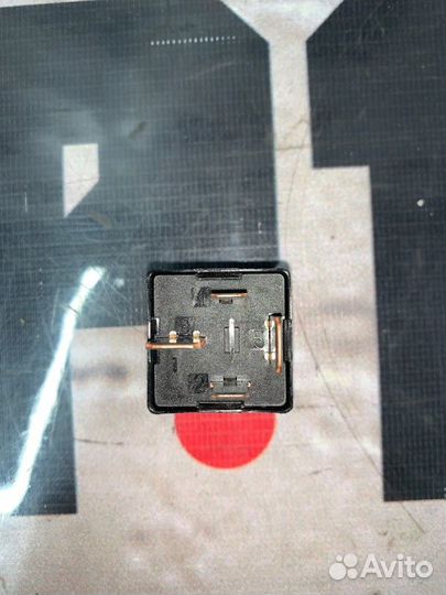 Реле Bmw X5 E70 N55B30 2012