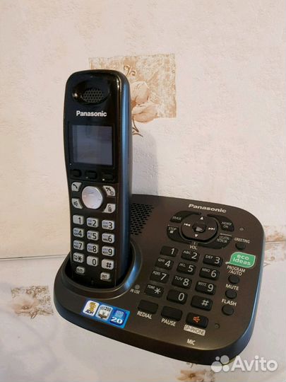 Телефон Panasonic KX-TG8041RU