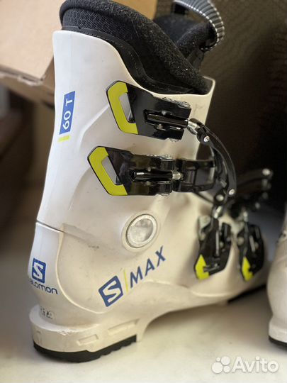 Горнолыжные ботинки Salomon 22 и 23,5