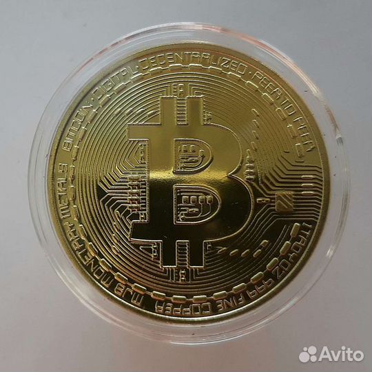 Сувенирная монета Биткоин