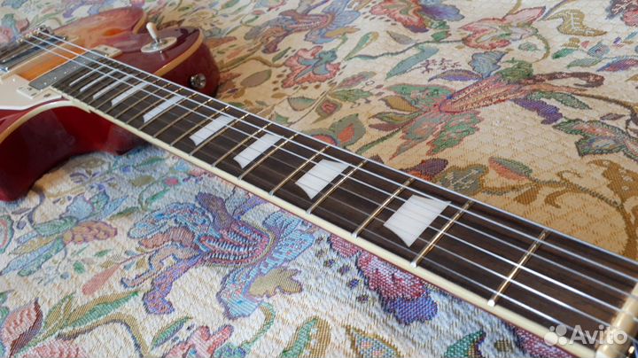 Maison Les Paul (Japan)