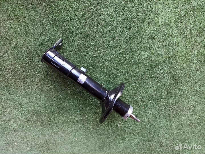 Амортизатор задний правый Hyundai Accent