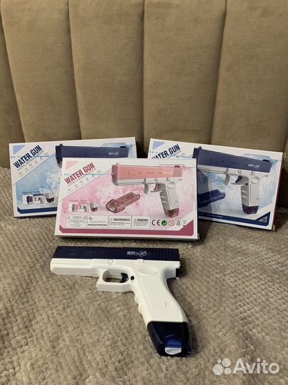 Электрический водяной пистолет
