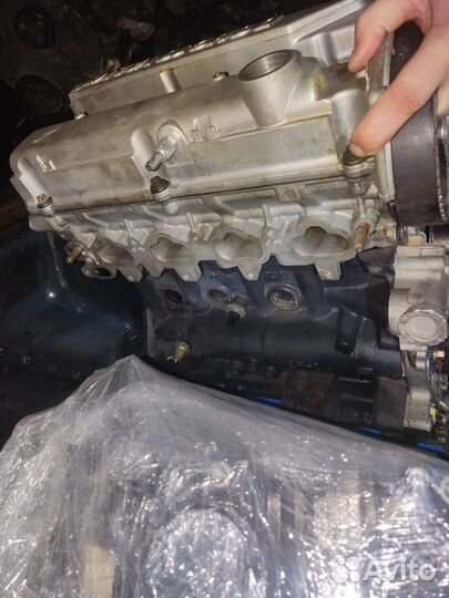 Двигатель Киа Соренто бу 2.4 G4JS