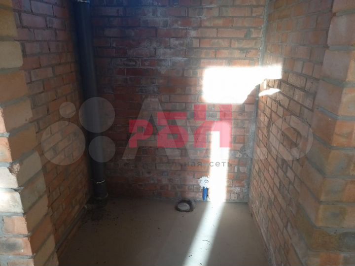 Торговый этаж с парковкой 178,4 кв.м