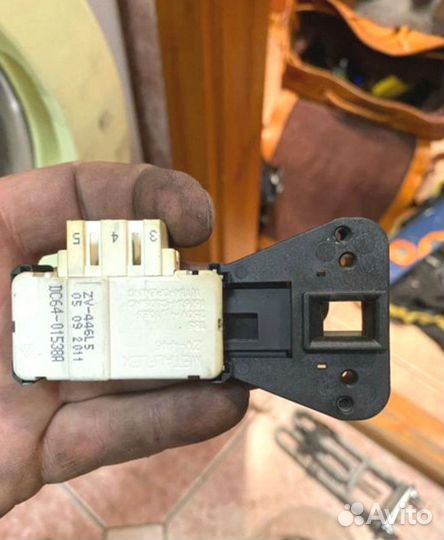 Ремонт стиральных машин, ремонт холодильников