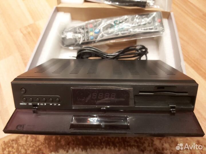 Спутниковый ресивер Galaxy Innovations GI S8120