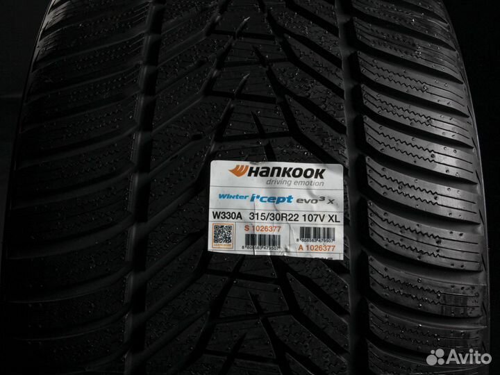 Hankook Winter I'Cept Evo 3 X W330A 315/30 R22 и 285/35 R22 99V