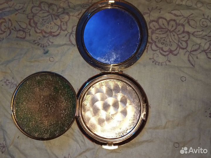 Пудреница винтаж