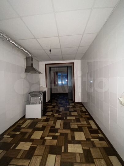 3-к. квартира, 100 м², 1/14 эт.