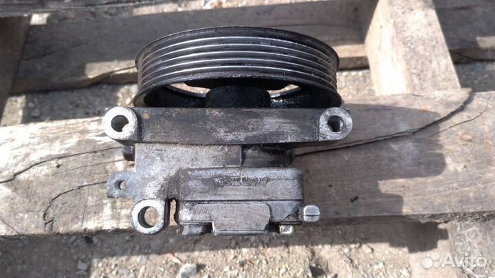 Насос гур Mazda 6 лифтбек 2.0 2006