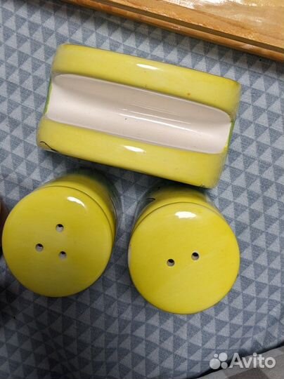 Набор салфетница, солонка и перечница