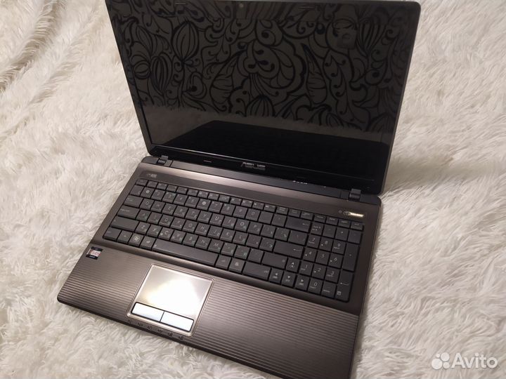 Ноутбук asus