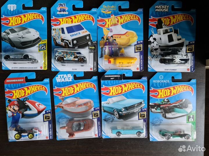 Hot wheels коллекционные машинки в упаковке