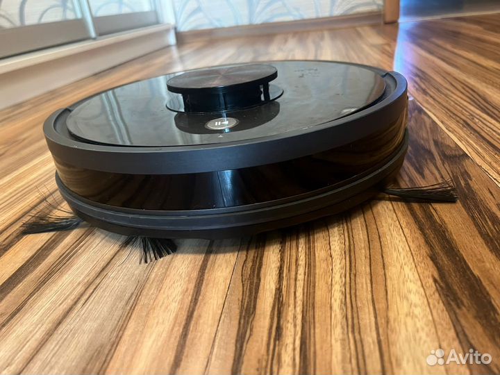 Робот пылесос