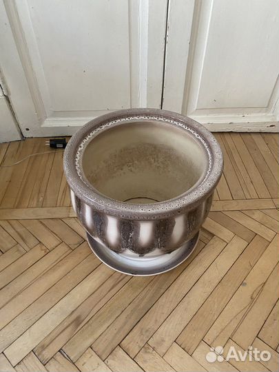 Горшок большой (гигантский) керамический