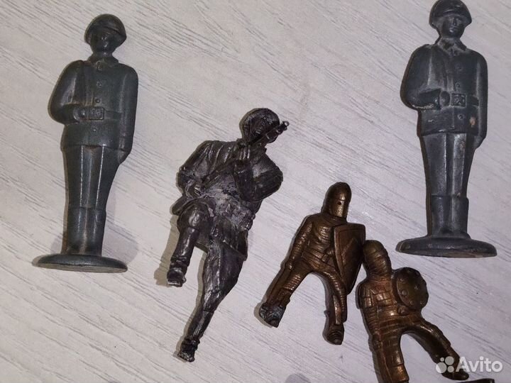 Солдатики.Бронза,олово. СССР