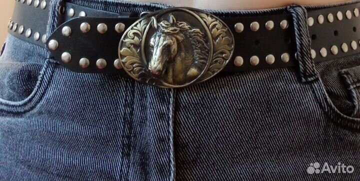Ремень унисекс, кожаный, с заклепками