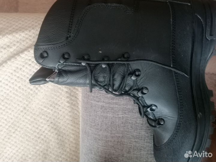 Берцы новые, р 42