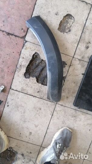 Расширитель бампера задний левый Renault Sandero 2