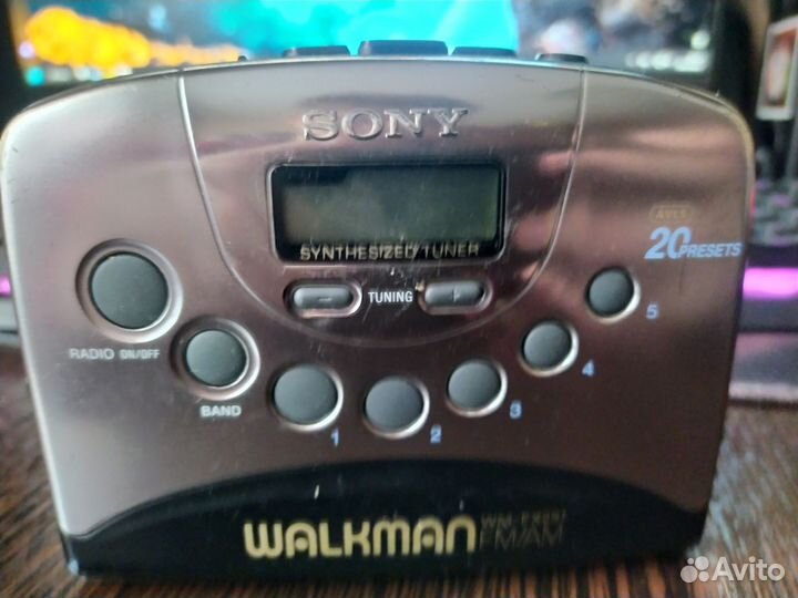 Кассетный плеер Sony walkman wm fx251 как новый