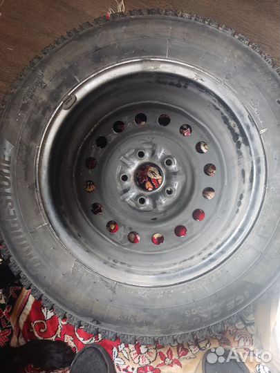 Bridgestone Ice Cruiser 7000S 195/65 R15 91T