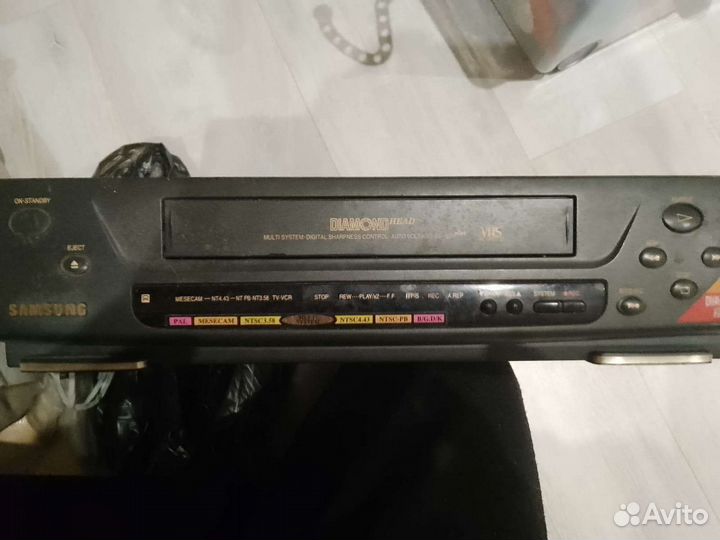 Видеомагнитофон