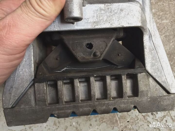 Оригинал опора Двс VAG Vw, Skoda, Audi, Seat