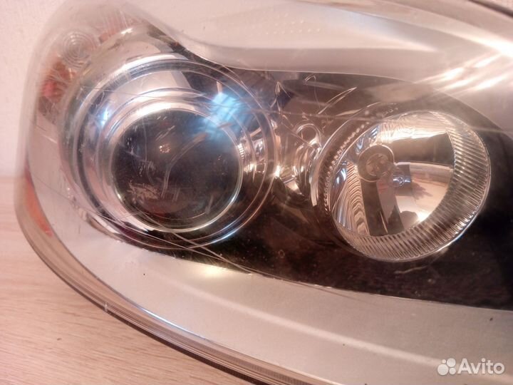 Фара Volvo XC60