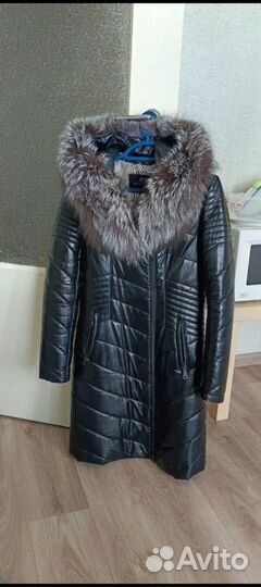 Пальто женское зимнее с капюшоном 46 48