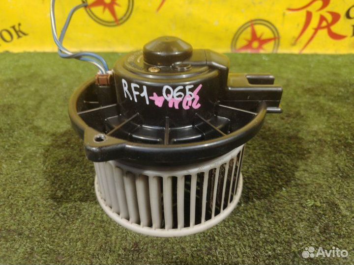 Мотор печки Honda Stepwgn RF1 B20B 2000