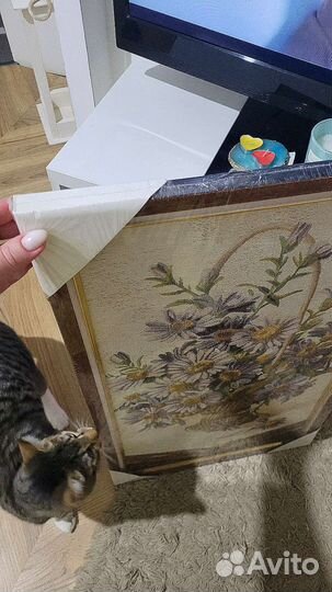 Картина в раме гобелен