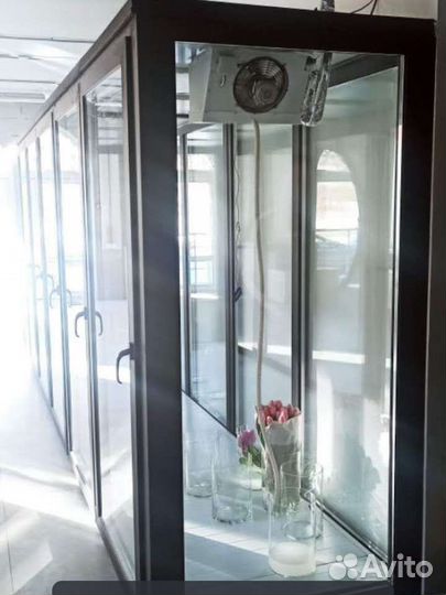 Холодильник для цветов