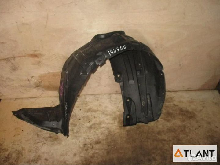 Подкрылок передний левый mazda premacy