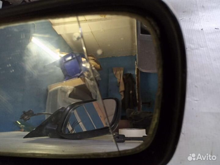 Зеркало наружное левое Volkswagen Passat B3 1988