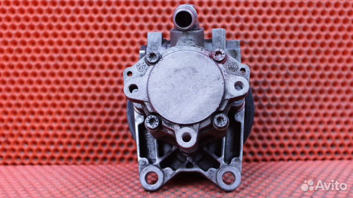 Гидроусилитель руля BMW 1-Series E82 N52B30 324167