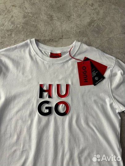 Футболка Hugo Boss белая 3Д мужская