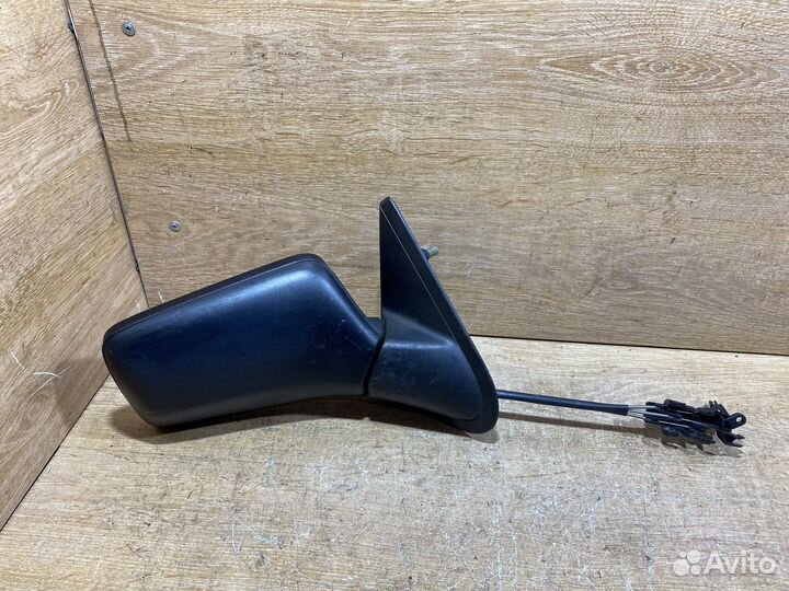 Зеркало правое VW Golf 3 Арт. 7721362