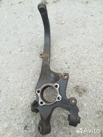 Шевроле Эпика, Цапфа задняя левая