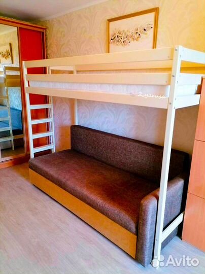 Двухъярусная кровать